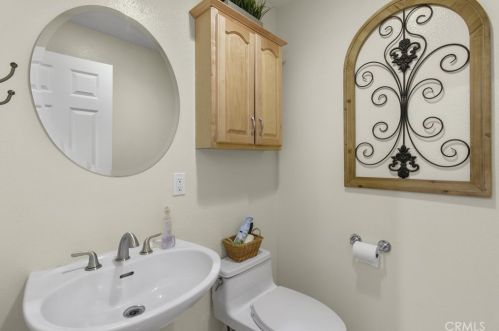 24409 Neece Ave, Torrance CA  90505-6523 exterior