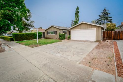 826 Aurora Ave, San Jose, CA 95129-2301