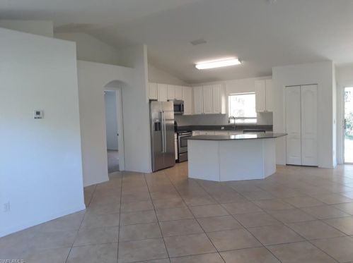 2603 34th St, Lehigh Acres, FL 33976-4502