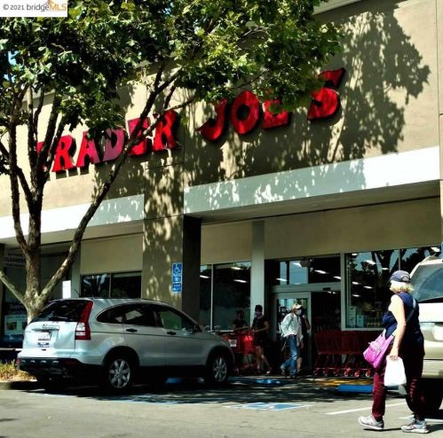 848 Stannage Ave, Berkeley CA  94706-1643 exterior