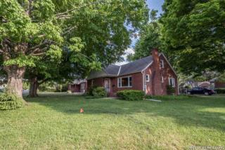 27 Madison Ave, Kingston NY  12401-2108 exterior