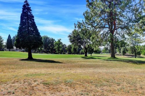 18114 Lake Forest Dr, Lake Wildwood CA  95946-9456 exterior