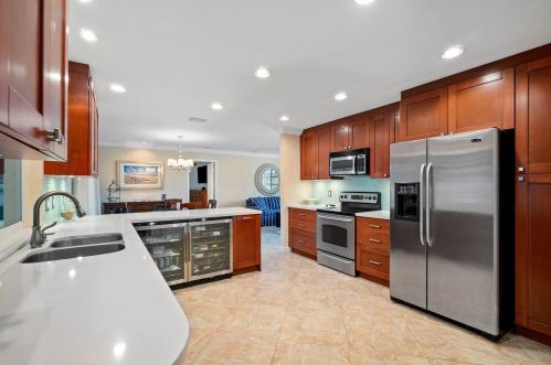 3205 Lakeview Blvd, Delray Beach, FL 33445-5606