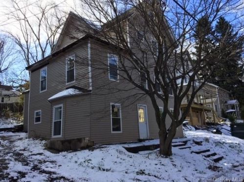 24 Orchard St, Liberty, NY 12754-1983