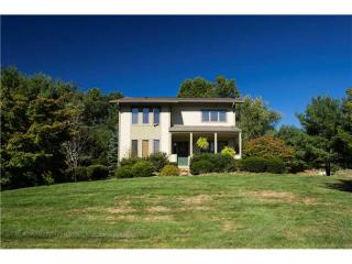 1140 Woodhill Dr, Gibsonia, PA 15044-9238