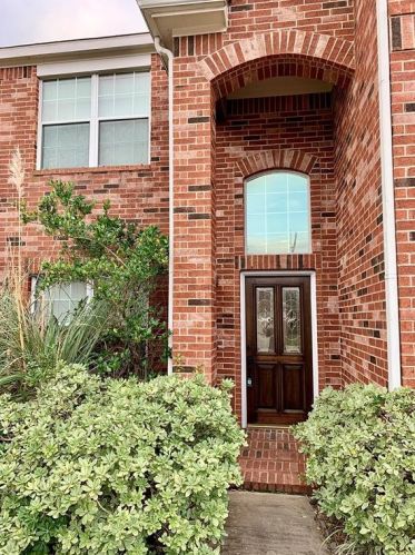 9639 Gold Rush Springs Dr, Tomball, TX 77375-8717