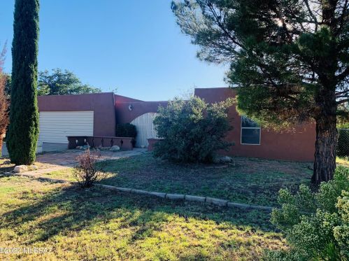 221 Ford St, Sunizona, AZ 85625-4042