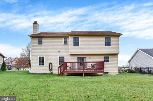 3244 Jonagold Dr, Harrisburg PA 17110-9129 exterior