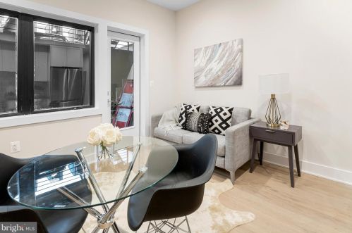 2238 Ontario Rd, Washington, DC 20009-2607