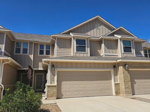 449 High Tech Dr, Georgetown TX  78626 exterior