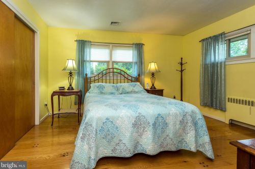 1106 Vilsmeier Rd, Lansdale PA  19446-1711 exterior