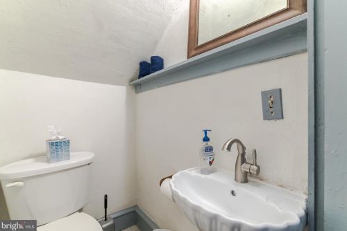 312 Burnside Ave, Norristown PA  19403-2608 exterior