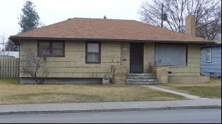 5517 Ash St, Spokane WA  99205-6803 exterior