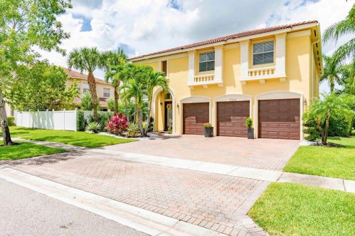 9349 Glidden Ct, West Palm Beach, FL 33414-3432