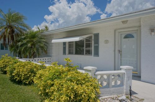 1105 Florentine Way, Boynton Beach, FL 33426-6628