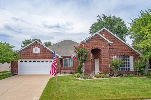 10208 Soriano St, Denton, TX 76207-6695