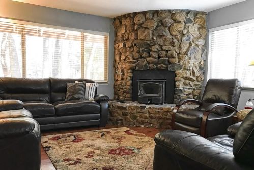 5562 Fairview Ct, Michigan Bluff CA  95631-9750 exterior