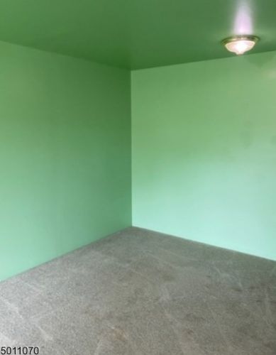 13 Gordon Cir, Parsippany NJ  07054-3413 exterior