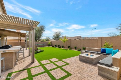 17450 45th St, Phoenix AZ 85032-1553 exterior