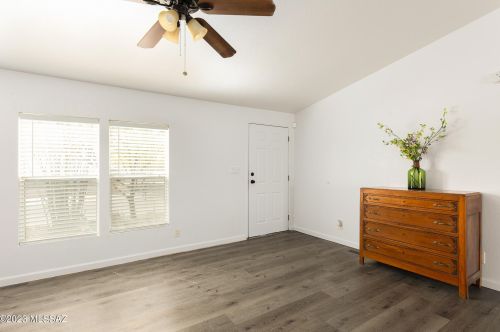 6402 Vinca Rose Dr, Tucson, AZ 85757-8515