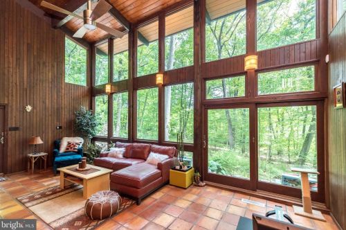 146 Forgedale Rd, Dale, PA 19504-9102