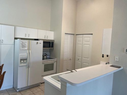 27091 Matheson Ave, Bonita Springs, FL 34135-5859