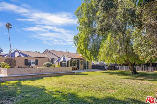 6701 Andasol Ave, Van Nuys, CA 91406-5413