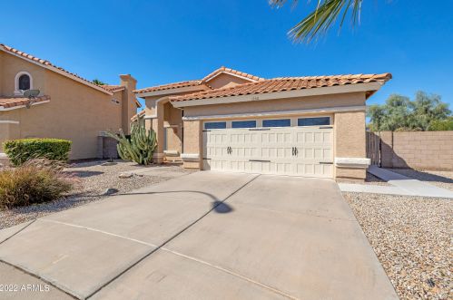 1260 Firehouse Ct, Chandler, AZ 85224-3957