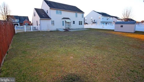 307 Monaco Ln, Blandon, PA 19510-9482