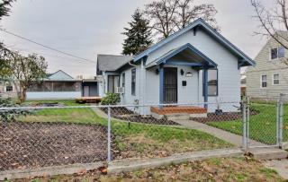 6815 Junett St, Tacoma, WA 98409-6050