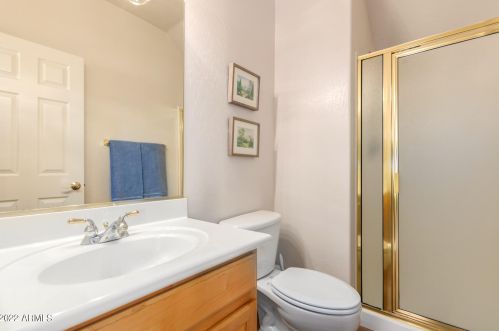 4066 Olive Ave, Gilbert AZ 85234-7904 exterior