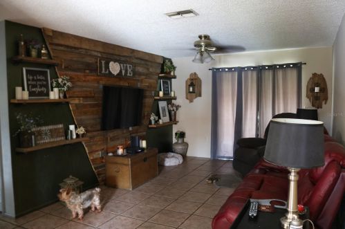 3936 Elvira Ct, New Port Richey, FL 34655-1707