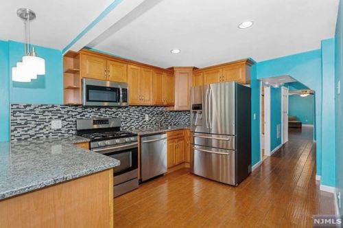 505 12th Ave, Paterson NJ  07514-1403 exterior