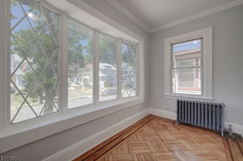 166 Melrose Ave, Irvington, NJ 07111-2143