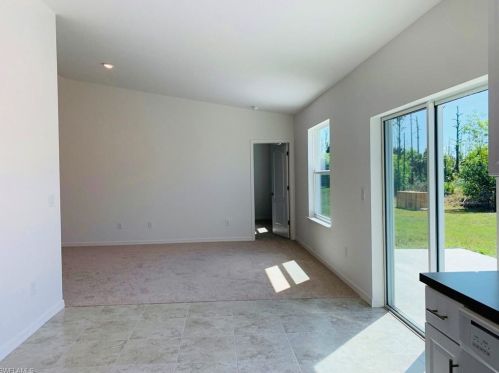 3417 32nd St, Lehigh Acres, FL 33976-4353
