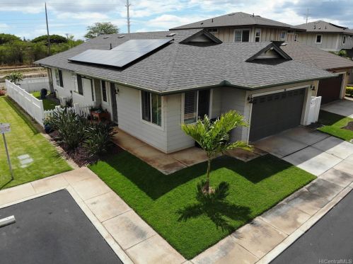 1101 Kukulu St, Kapolei HI  96707-4530 exterior