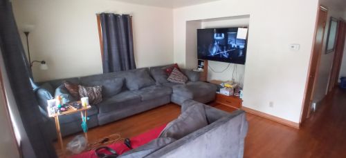 4962 60, Milwaukee WI 53223-5806 exterior