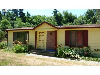 688 Dry Creek Rd, Mosier, OR 97040-9772