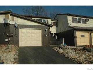 18 Cambridge Pl, Catasauqua, PA 18032-1009