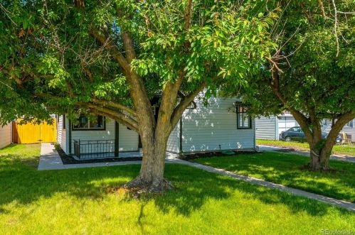 431 Osceola St, Denver CO  80219-2523 exterior