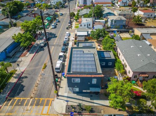 3095 J St, San Diego CA 92102-4411 exterior