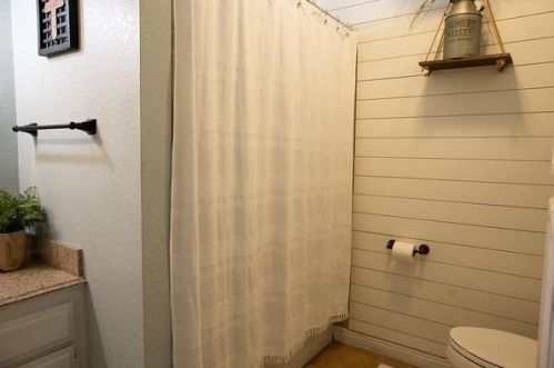 7851 Chardonnay Pl, Valley Springs CA  95252-8817 exterior