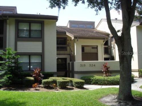 321 Woodlake Wynde, Oldsmar, FL 34677-2187