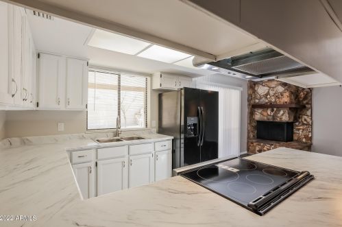 15230 19th Pl, Phoenix AZ  85022-3903 exterior