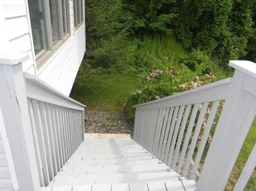 52 Plum Rd, Mahopac NY  10541-4247 exterior