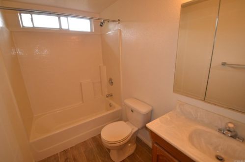 2914 Mobley St, San Diego CA 92123-3037 exterior