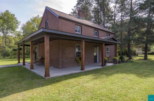 4218 Ugstad Rd, Duluth MN  55811-3615 exterior