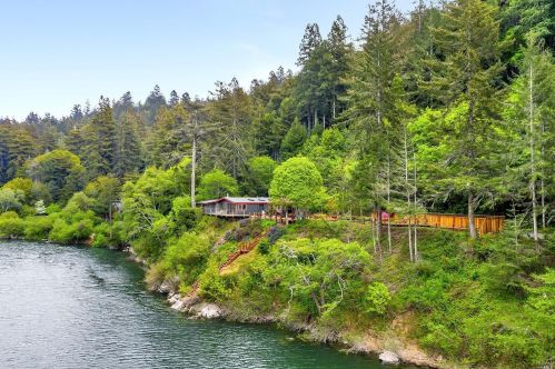 21970 Moscow Rd, Russian River, CA 95462