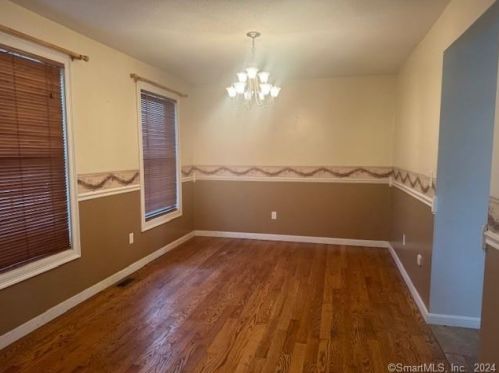 58 Johnson Cove Rd, Norwich CT  06351-1022 exterior