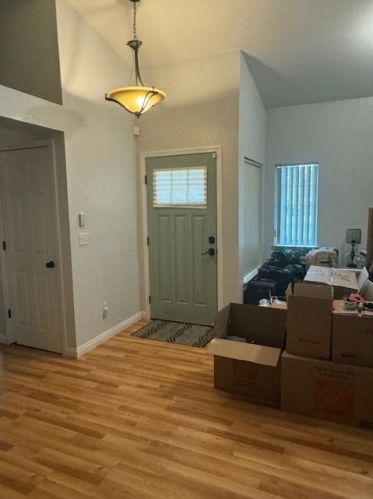 8666 Irish Moss Ct, Elk Grove CA  95624-4020 exterior